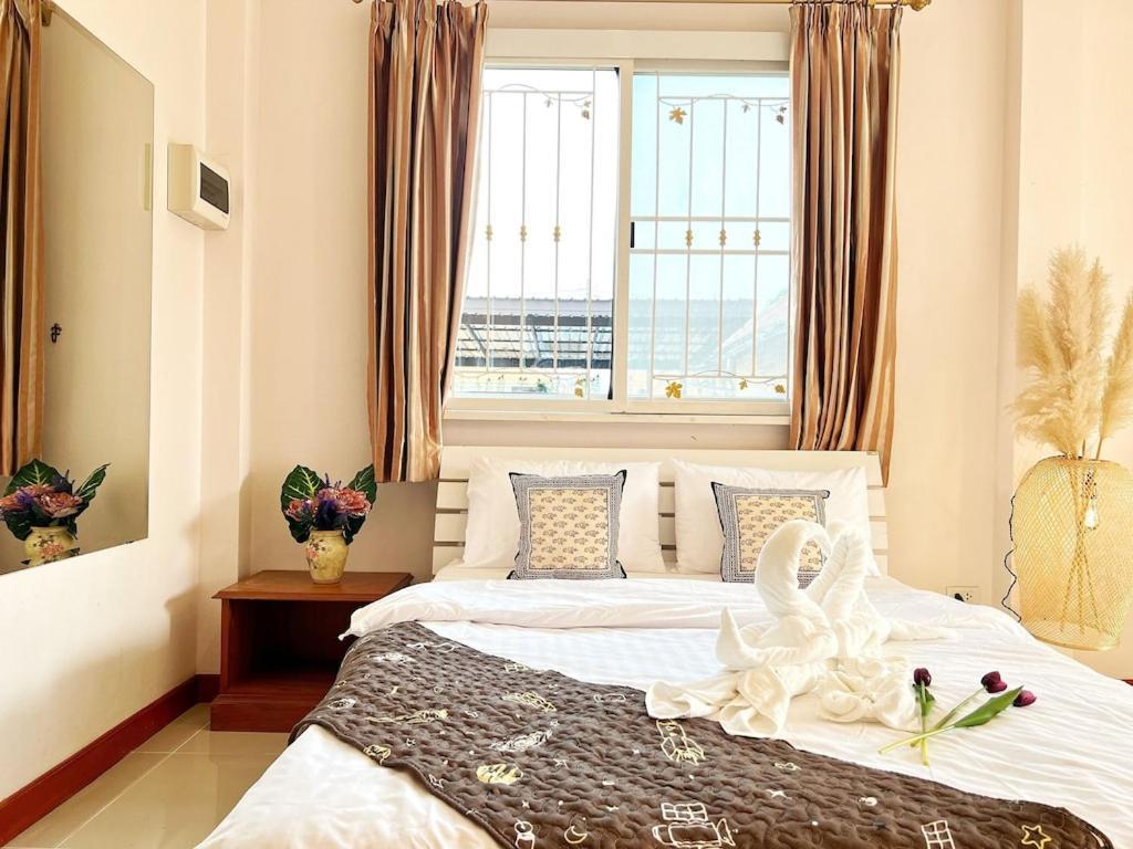 Mantra Pattaya Pool Villa With Jacuzzi In Pattaya-Pet-Friendly Джомтьєн-Біч Екстер'єр фото